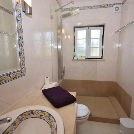 Villa Luxurious In Caldas Da Rainha With Swimming Pool *